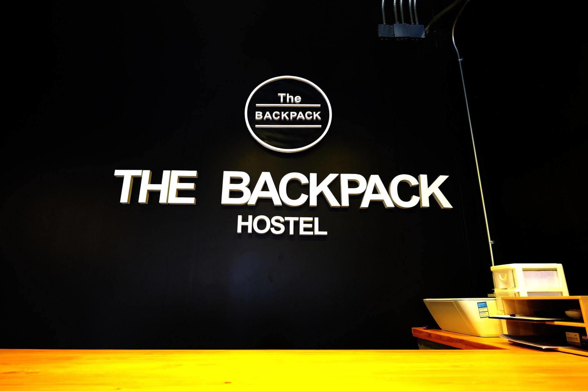 The Backpack Hostel Bangkok Exterior foto
